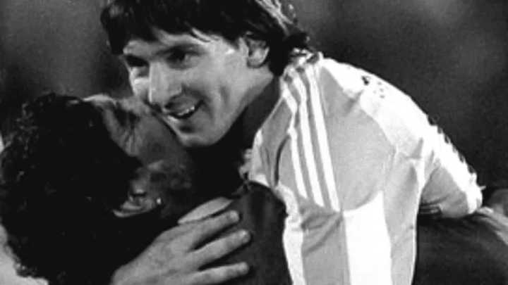 Messi recordó a Maradona con una emotiva foto en sus redes sociales