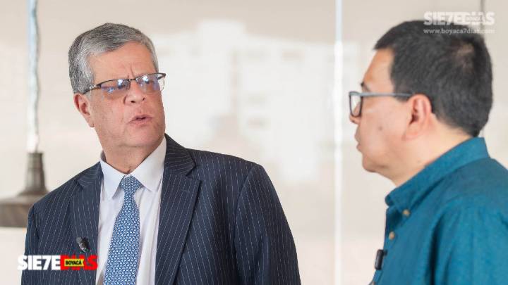 En el cumpleaños 32 de Boyacá Sie7e Días, el presidente del periódico hace anuncios sobre lo que viene para el medio