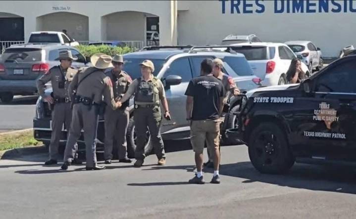 El 17% de detenidos en redada de Texas, con antecedentes penales: FBI; algunos son miembros del Tren de Aragua