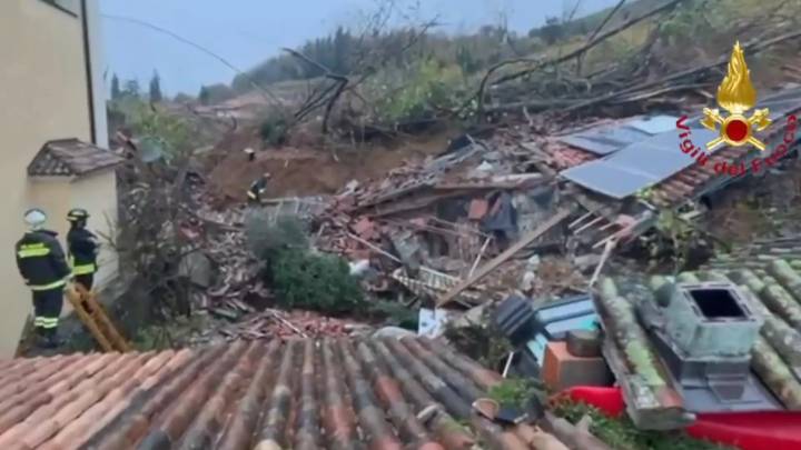 Mueren dos personas, entre ellas un niño, por un deslizamiento de tierra en el noreste de Italia