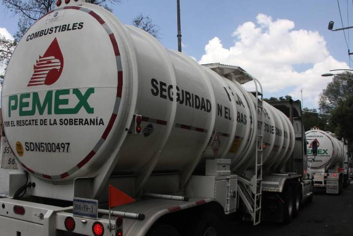 Sheinbaum defiende a Pemex: ‘No ha fracasado’ en combate al huachicol