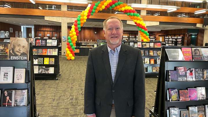 Library director Lee Burchfield resigns, interim director named