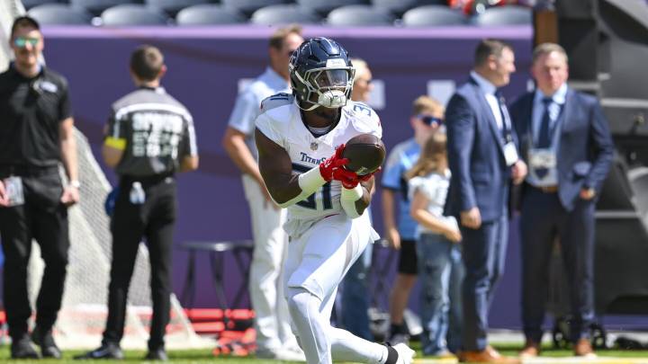 Titans designate RB Kalel Mullings, S Mike Brown for return from IR