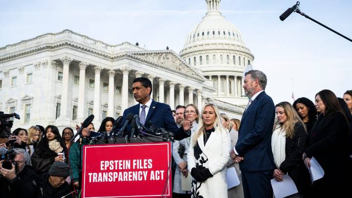 Congress approves sending the Epstein files bill to Trump's desk
