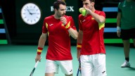El golpe increíble de Granollers por fuera de la red en el decisivo dobles de la Davis entre España y Alemania