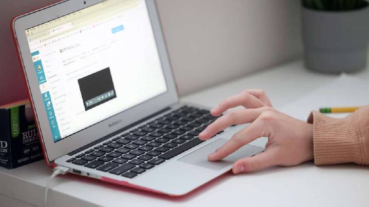 How to protect yourself from cybercrime as holiday scams surge