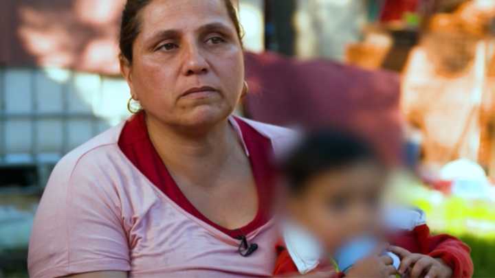 "No sé cómo ayudarlo": el drama de los bebés con síndrome de abstinencia en Argentina