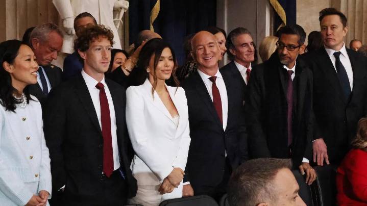 Estadounidenses quieren que los multimillonarios se retiren de la política y creen que son una amenaza para la democracia: encuesta