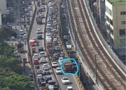 Hyderabad: DCM Breakdown Slows Traffic on PNT Flyover Near Rasoolpura