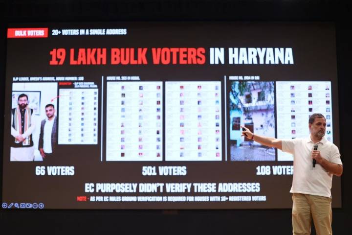 Congress to submit over 5 crore signatures against ‘Vote Chori’ to President on Nov 8