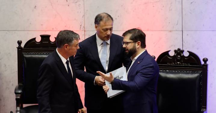 Los proyectos pendientes en el Parlamento que apremian al gobierno de Boric