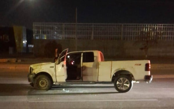 Ebrio vuelca su Ford F-150 en la Tecnológico