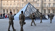2 Louvre heist suspects had prior theft conviction together, Paris prosecutor says