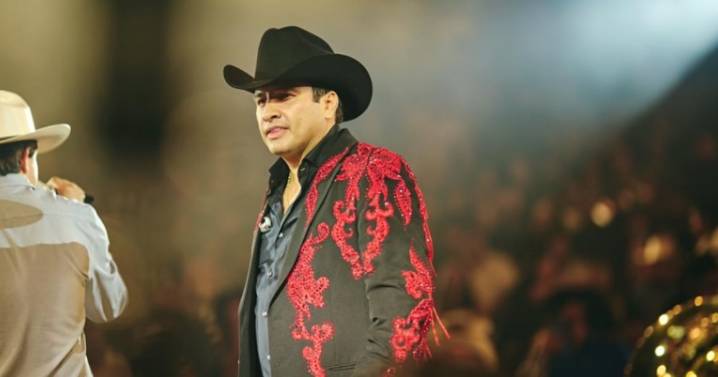 Julión Álvarez niega detención de su piloto en Honduras por tráfico de drogas