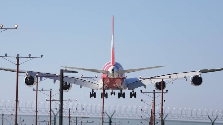 ¿Cuántos Vuelos se Cancelaron Hoy en Estados Unidos? Miles de Pasajeros se Han Visto Afectados