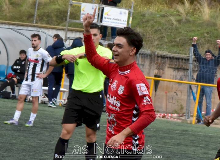 El Obrero le pone buena cara al mal tiempo (3