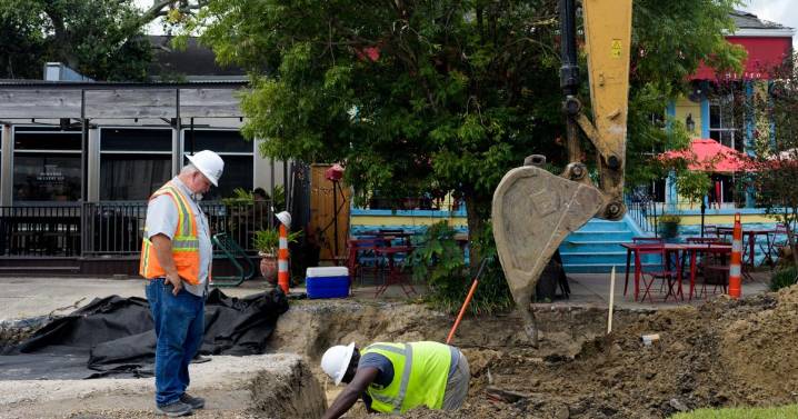 How an S&WB project to replace lead pipes across New Orleans was left in limbo