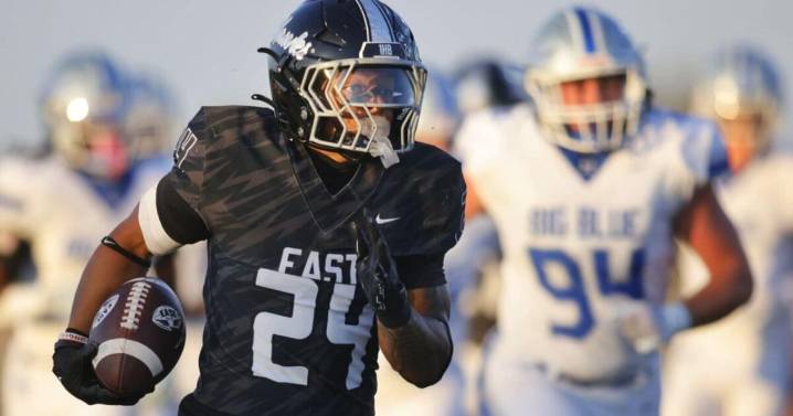 Lakota East RB Ryder Hooks, Moeller QB Matt Ponatoski named Ohio Mr. Football finalists