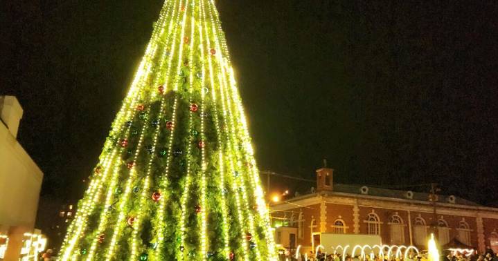 New synchronized light show debuts in downtown Fairmont, West Virginia, kicking off holiday festivities