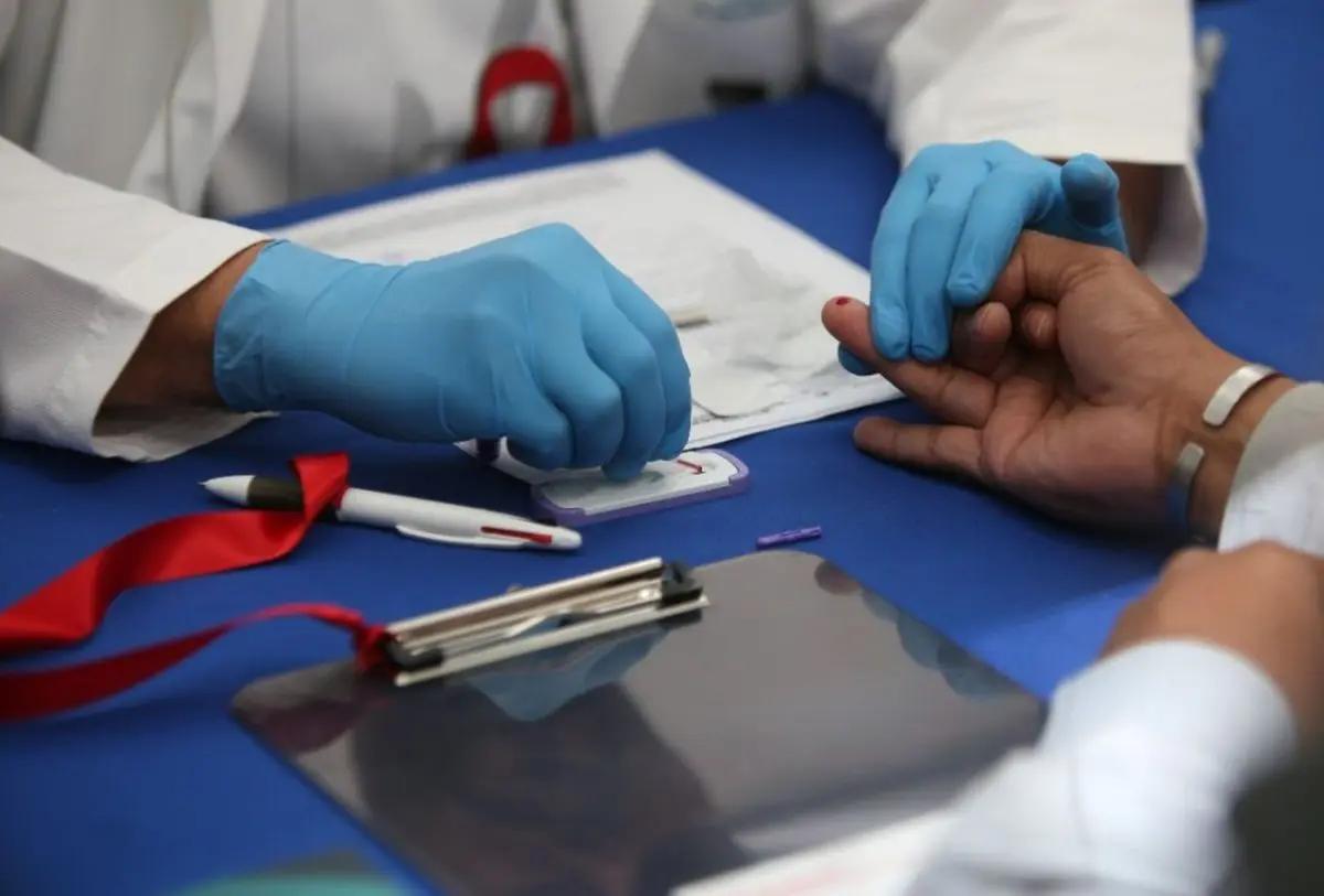 Casi 40% de casos de VIH en Jalisco se detectan en etapa avanzada, reporta la Secretaría de Salud