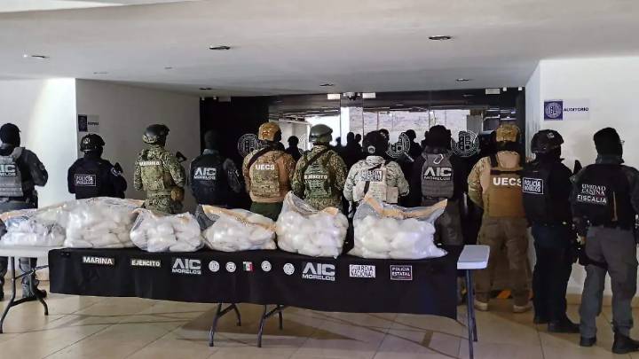 Aseguran bodega con droga sintética y precursores químicos en Yautepec