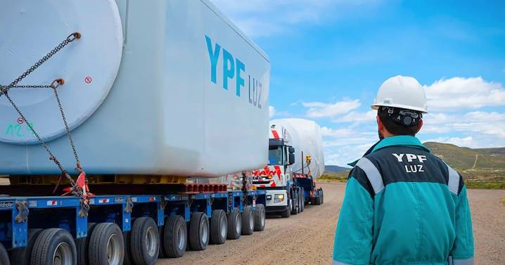 YPF Luz inicia un reclamo internacional contra tres empresas de un histórico gigante de los Estados Unidos