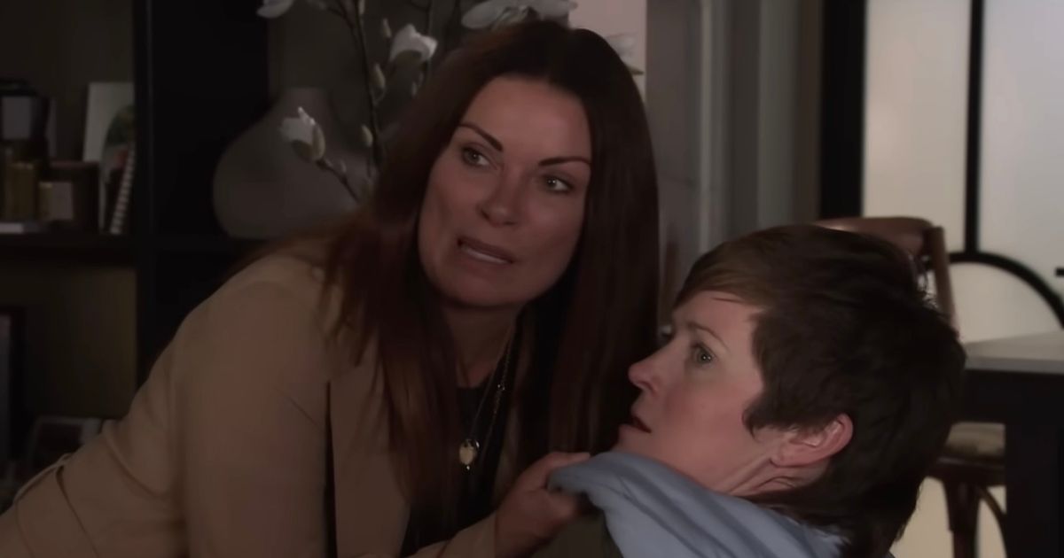 Coronation Street fans blast 'absurd' plot but rumble who landed Carla in police trouble