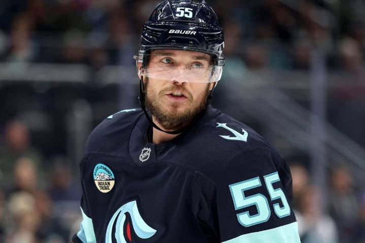 Ryan Lindgren braces for 'weird' feeling against ex-team; season debut likely for Kaapo Kakko