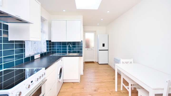 How Much Can You Expect To Spend Converting A Garage Into An Apartment?