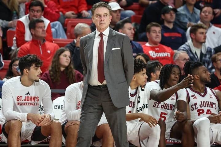 Deadspin | No. 14 St. John's hosts Bucknell as Rick Pitino tests lineups
