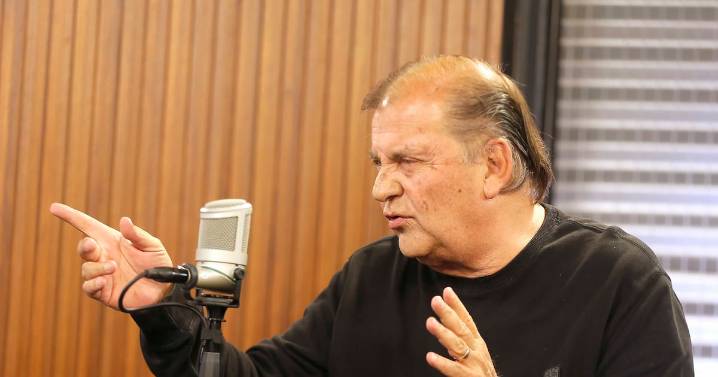 Vidal y estrategia que debería tomar Jara a dos semanas del balotaje: “No hay que atacar a nadie, hay que explicarle a los ciudadanos”