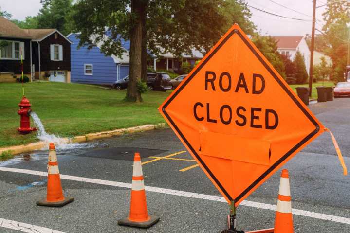 Se mantienen cierres de carreteras en ciertas zonas de Washington D.C. durante la visita del dignatario