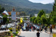 Qué es el Ferrari Cavalcade Adventure 2025 que casi provoca una tragedia en San Martín de los Andes