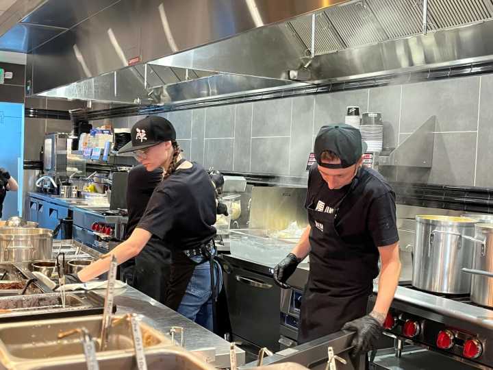 Jinya Ramen Bar now open in north Peoria