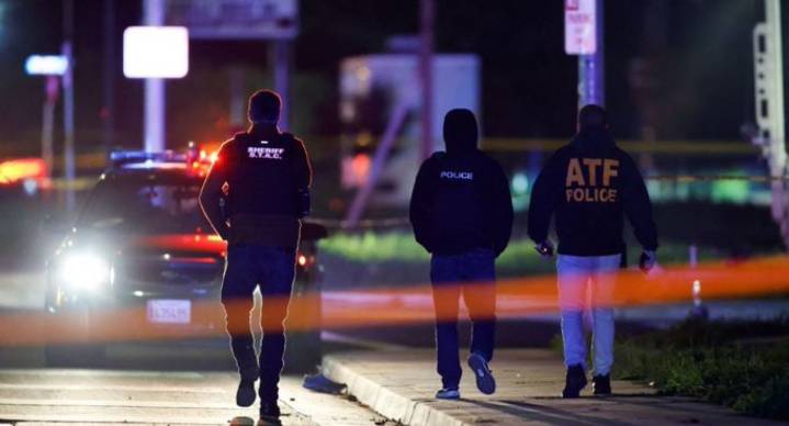 Tiroteo en fiesta infantil deja 4 muertos y 10 heridos, entre ellos niños, en California, EEUU