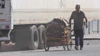 ‘Ya no sale recoger cartón’; padecen cierre de recicladoras en Saltillo