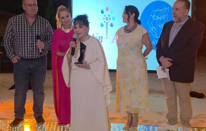 Homenajean a “La Chilindrina” en Cancún por su trayectoria