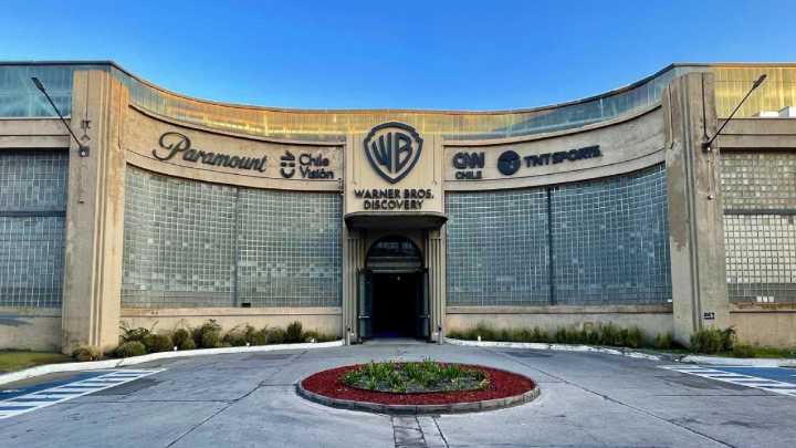 Chilevisión cambia de dueño: Paramount sella acuerdo con el holding Vytal Group