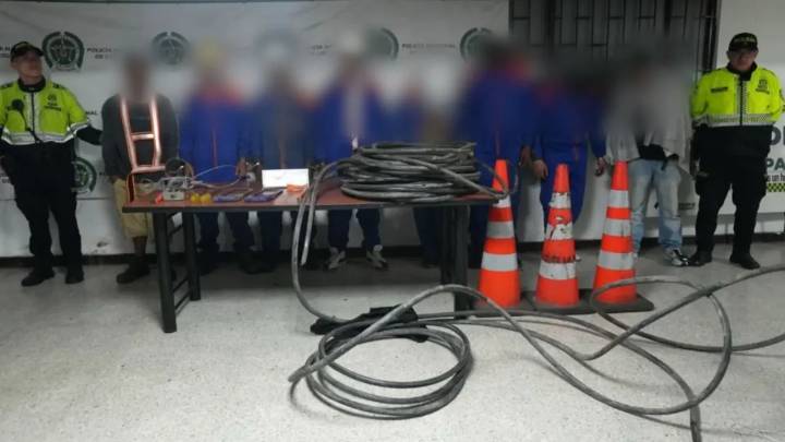 Con uniformes y elementos especiales: así fingían ser empleados de telecomunicaciones para robar