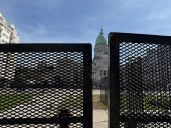 Apuesta al recambio. El Gobierno paraliza el Congreso y deja caer proyectos claves: desde la privatización de Aerolíneas al presupuesto 2026