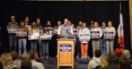 Feenstra sets sights on Rob Sand at Sioux Center tour launch for governor