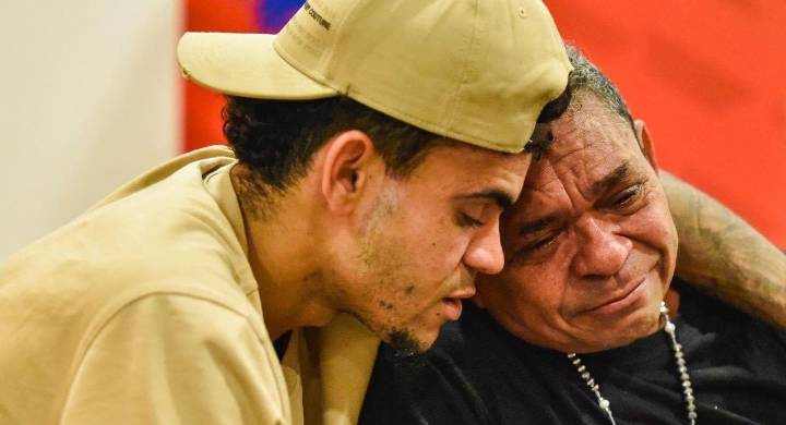 El Bayern Múnich le envió curioso mensaje al padre de Luis Díaz en el día de su cumpleaños