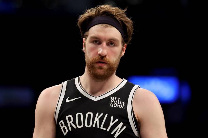 Deadspin | Lakers sign F Drew Timme to two-way contract
