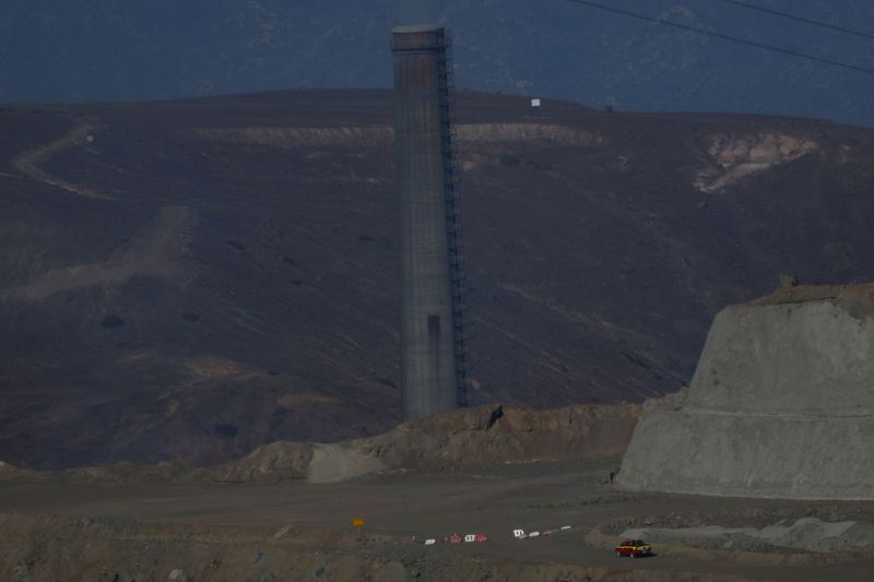 Chile's copper output, manufacturing production fall in October