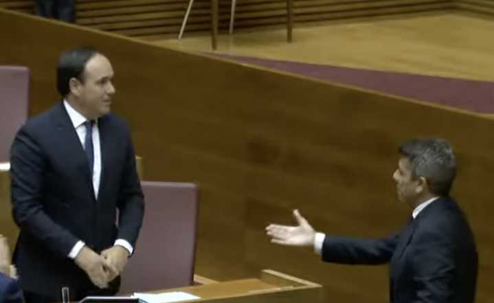 Juanfran Pérez Llorca asume la presidencia de la Generalitat tras obtener el respaldo de PP y Vox