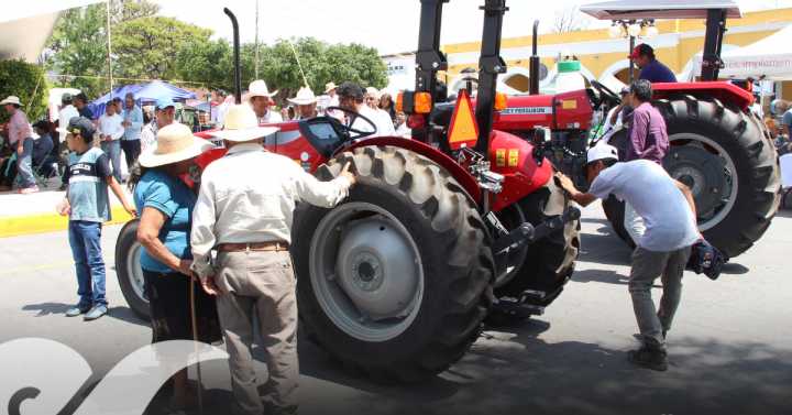 Adquirirá el gobierno estatal maquinaria agrícola para 22 distritos