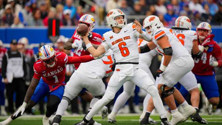 5 takeaways: OSU shows fight with Zane Flores back but falls at Kansas