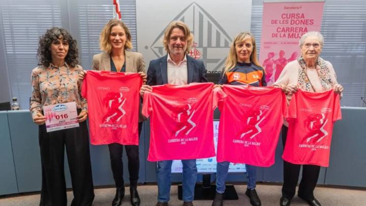 La camiseta de la 'Cursa de la Dona' desata la polémica en Barcelona: Junts y ERC critican que el nombre esté en castellano