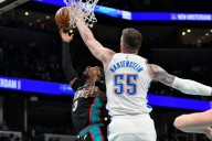 Gilgeous-Alexander anota 35 puntos y Thunder remonta para vencer 114