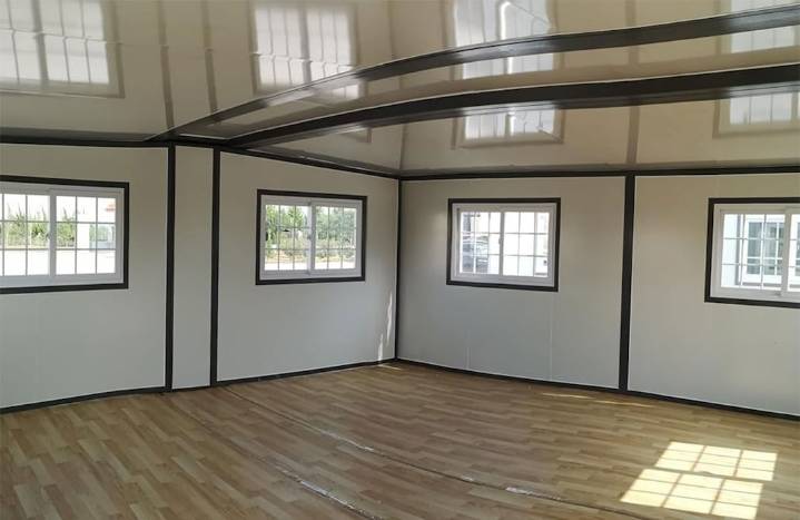 Vida espaciosa: la minicasa de Amazon que es fácil de plegar para quienes se mudan con frecuencia y cuesta menos de 21.000 dólares